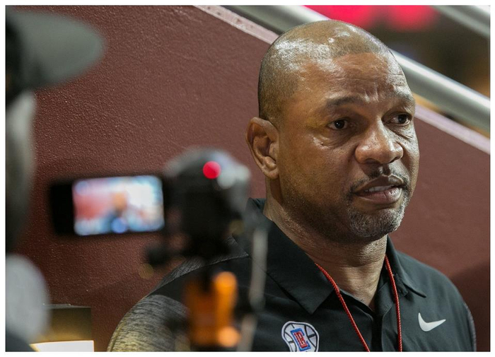 九游体育官方平台-巴塞罗那发布备战花絮，关键时刻临场应变，欧篮联任务艰巨，高层口径保持一致的简单介绍