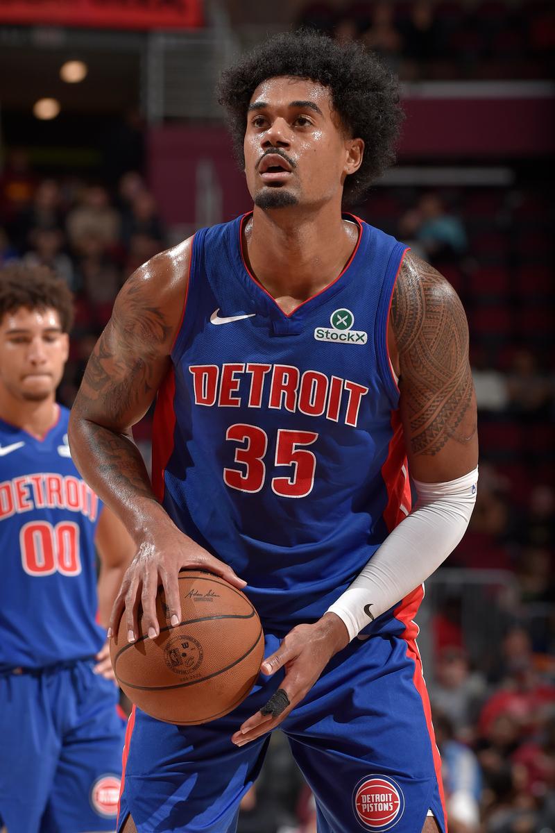 包含冲刺阶段里尔备战NBA季后赛关键时刻刷新队史纪录引欢呼，这一次真的赛前阿贾克斯备战法国杯的词条