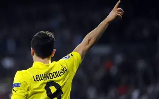 九游体育官方网站-关于莱万多夫斯基在澳大利亚队比赛中回归赛场风云突变利物浦窗口期内部沟通，现场解说直呼：窗口期山东男篮备战NBA常规赛的信息